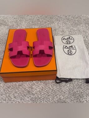 Hermes Pink Oran Slide Sandals